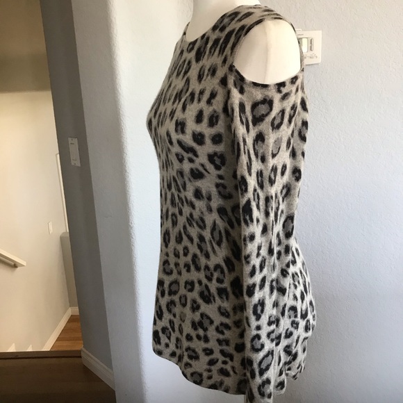 Charter Club Luxury Cashmere Sweater - Picture 3 of 7